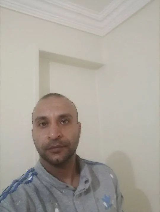ميدو النقاش
